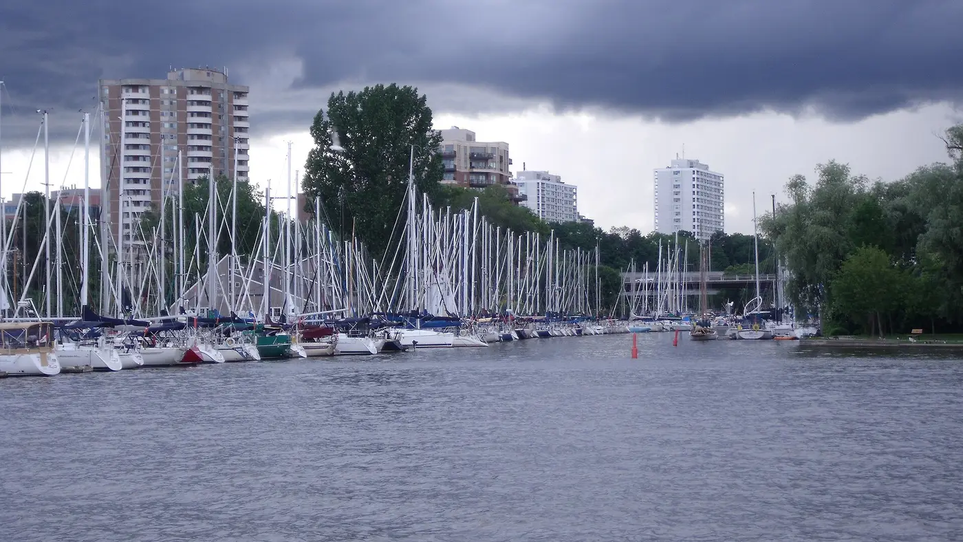 Oakville — Oakville Harbour June 2009